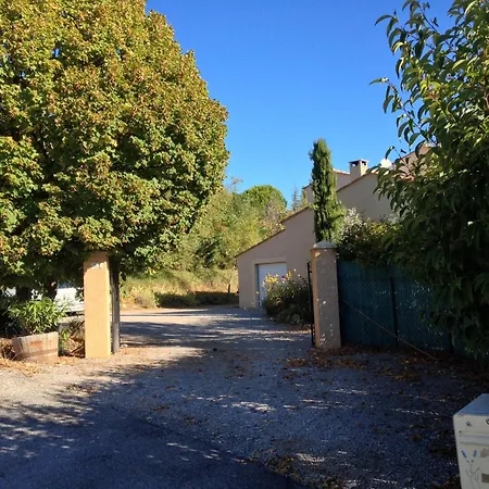 Emmanuelle A Banon, Provence